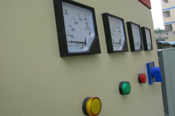 安次配电箱-3683讲讲配电箱的操作和检修步